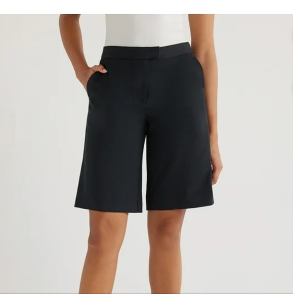 Scoop Women's Tailored Walking Shorts Size 6 - Picture 9 of 10